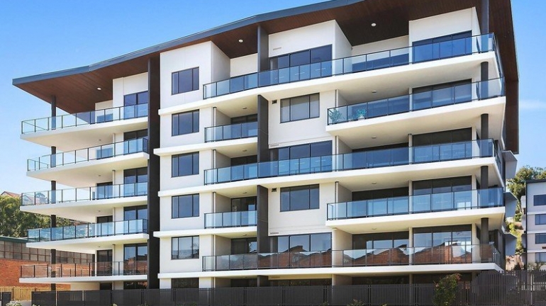JADE,ALBION - BRISBANE