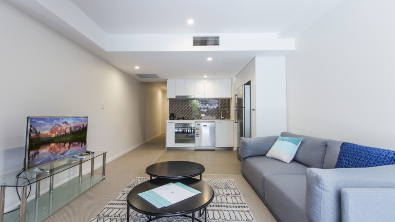 JADE,ALBION - BRISBANE